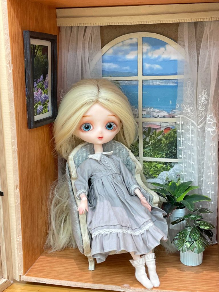 ドイツ　アンティークドール　難あり　レア　オリジナルボックス入り　刺繍のドレス ドイツ アンティークドール 難あり レア オリジナルボックス入り 刺繍